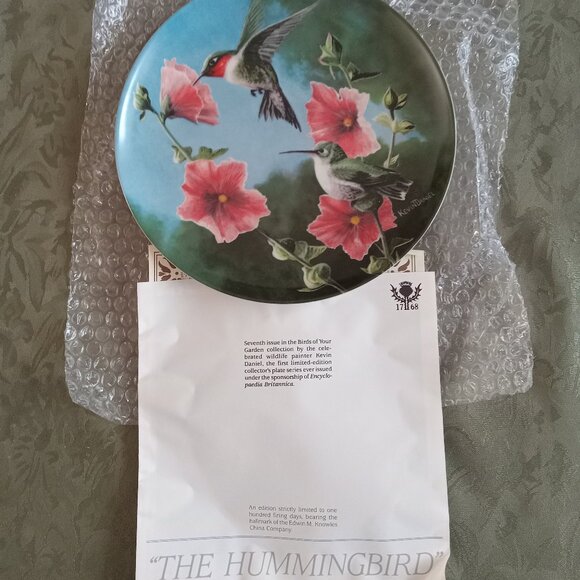 Knowles China Birds of Your Garden collection by Kevin Daniel "The Hummingbird" - Picture 1 of 1